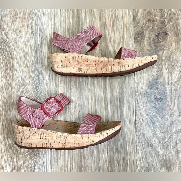 BON Lizard-Print Suede Spice Back-Strap Sandals Size 5 EUC - Picture 7 of 7